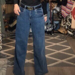 Moms Detailed Jeans